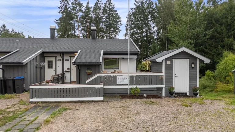 747_20251b50-1f9e-435d-973b-13904b042278